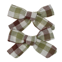 Load image into Gallery viewer, Children's floral printed cotton hair Clip