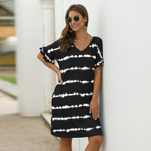 Load image into Gallery viewer, Pocket Wavy Stripe Tie Dye Casual Loose Short Sleeve Dress
