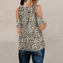 Load image into Gallery viewer, Women&#39;s Leopard Camouflage Twisted Strapless Short Sleeve T-shirt
